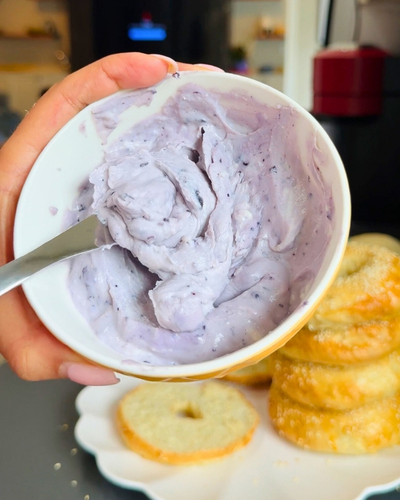 DIY Cream Cheese: 2-Ingredient Recipe for Sweet & Savory Uses